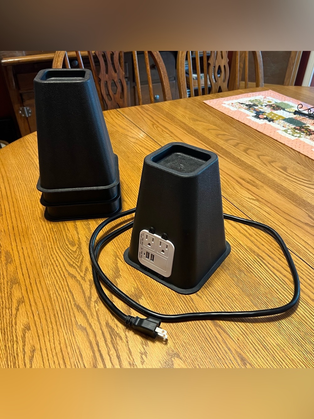 Bed Risers USB Electric Outlets Long Cord Set 4 🛏️ - Picture 3 of 11